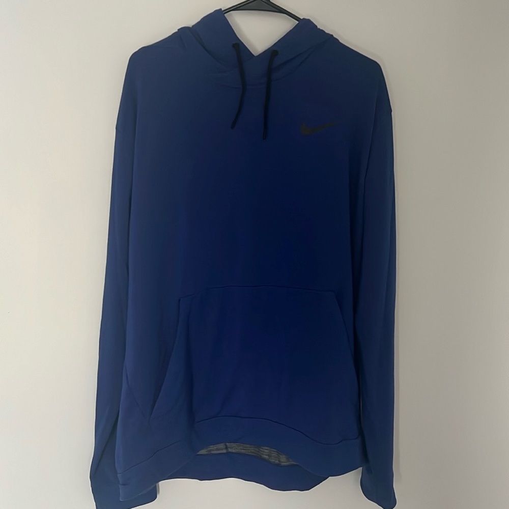 Nike Men’s XXL Dri-Fit Sweatshirt